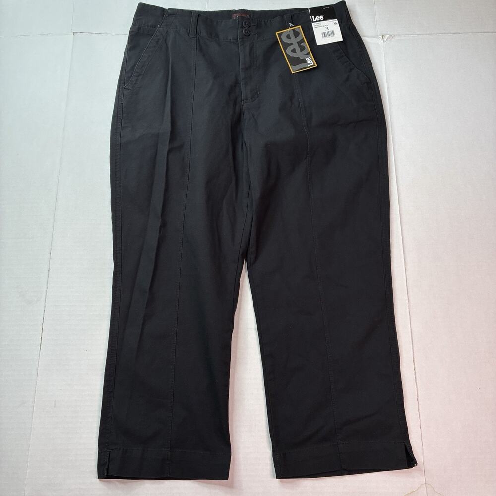 Lee Women’s Mid Rise 23” Capri Pants Black Size 12 Stretch NWT Cotton
